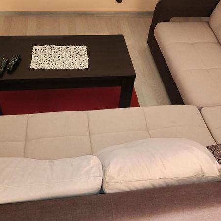 קמנארי Apartments Simic מראה חיצוני תמונה
